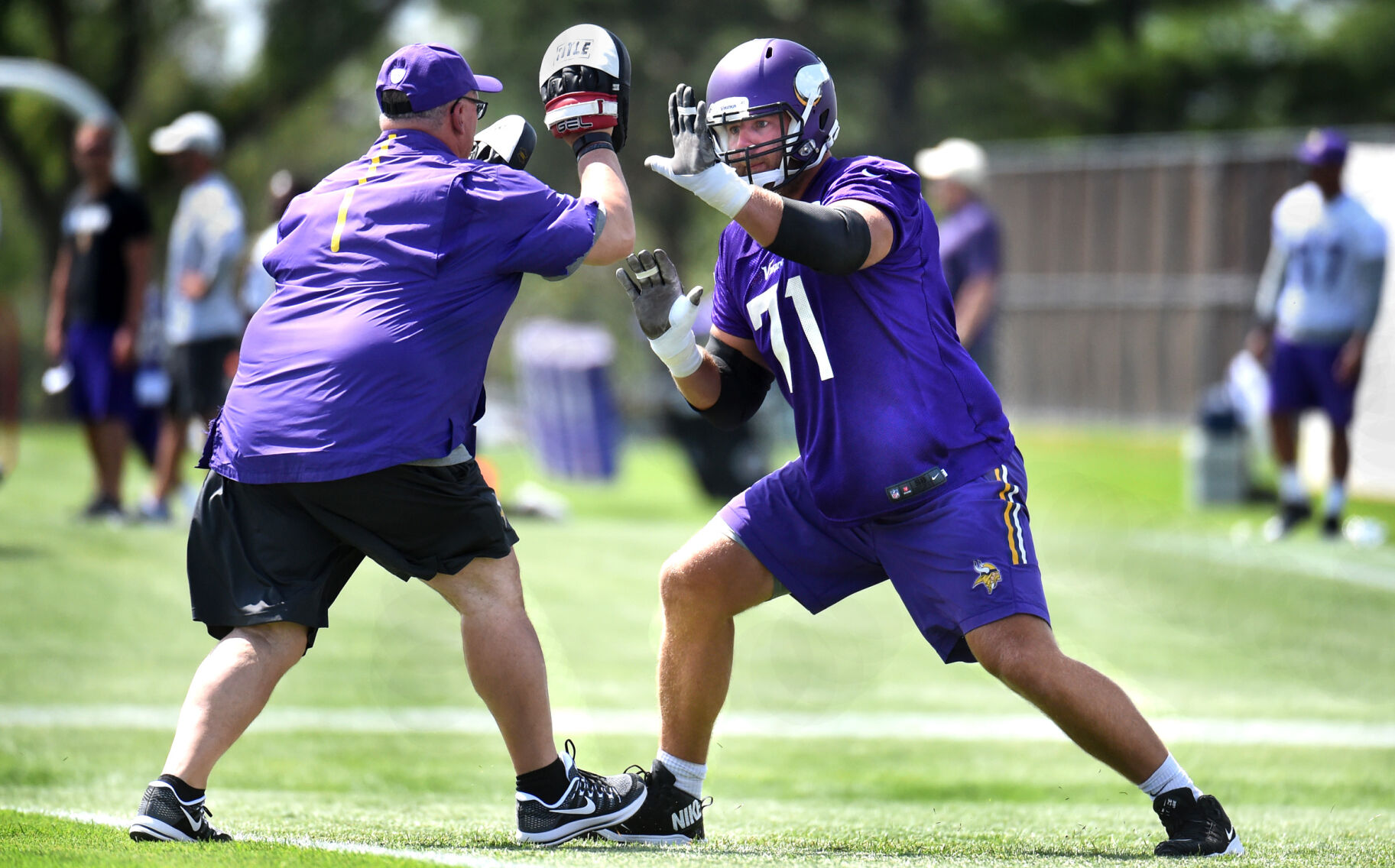 Riley Reiff